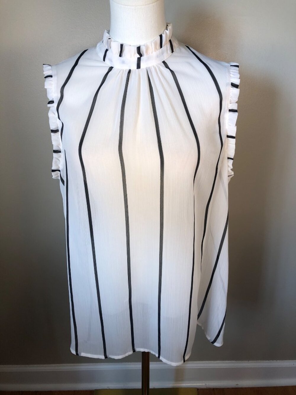 Who What Wear Semi Sheer Ivory Black Stripe Sleeveless Ruffle Blouse Size XL